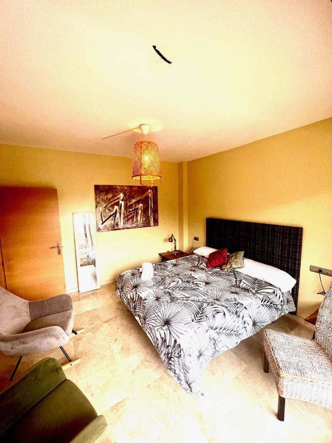 Villa Aguilas Club - Guest House Málaga Eksteriør billede