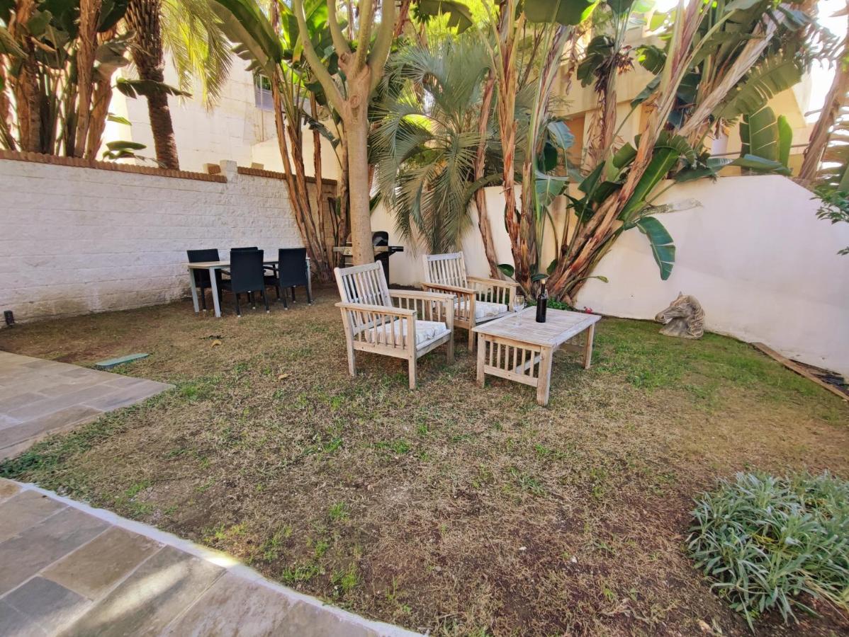 Villa Aguilas Club - Guest House Málaga Eksteriør billede