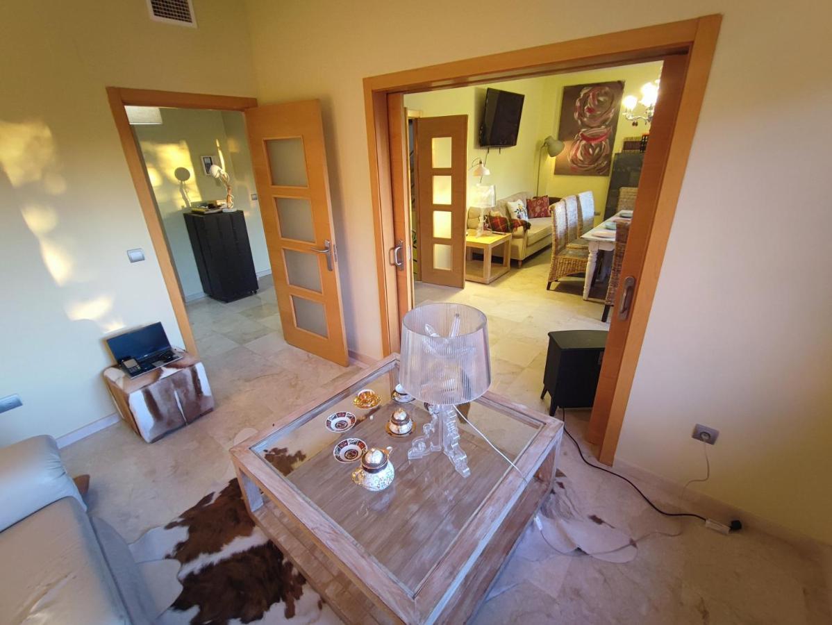 Villa Aguilas Club - Guest House Málaga Eksteriør billede